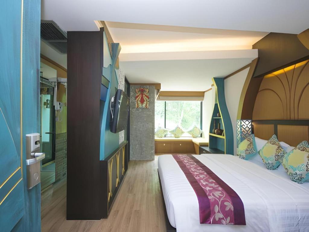 Phi Phi Nice Beach Hotel Hip Экстерьер фото